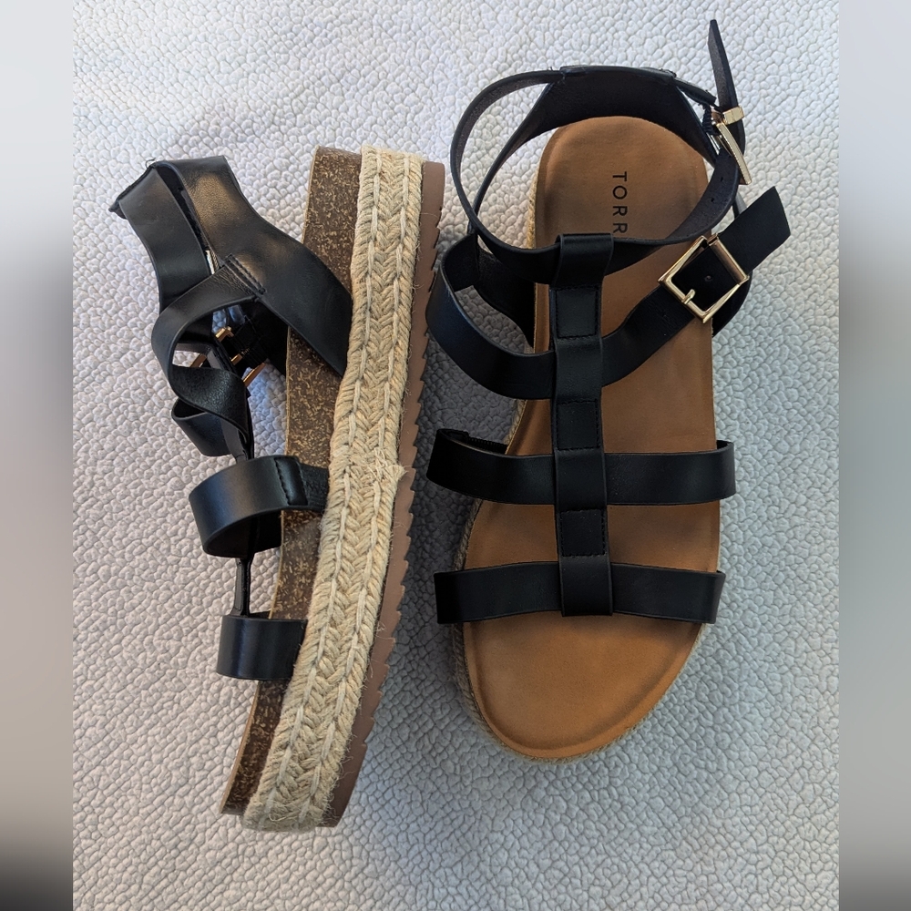 NWOT Torrid Platform Espadrille‎ Faux Leather Strappy Sandal Size 10.5WW
